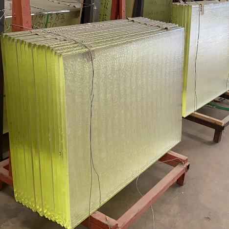 Radiation-shielding glass using in CT room or X-ray room